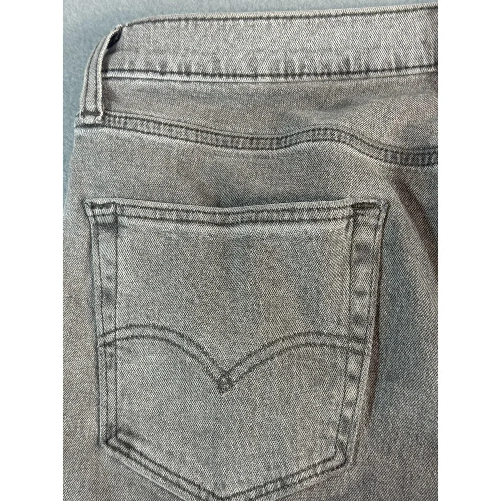 Levi's 559 Jeans Mens 33x32 Medium Wash Gray Relaxed Straight Denim‎ Casual